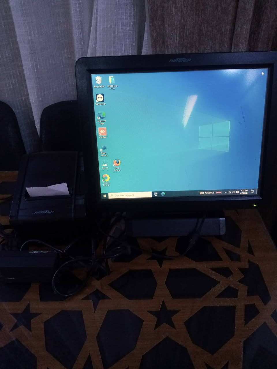 السلام عليكم اغراض مطعم للبيع قطاعة خضار مع قرص واحد 300 الف كاشير شاشه لمس بدون نظام مع طابعه 300 الف قالب همبركر 75 الف براد مقبلات 6 بلانكات 200 الف بغداد ***********
