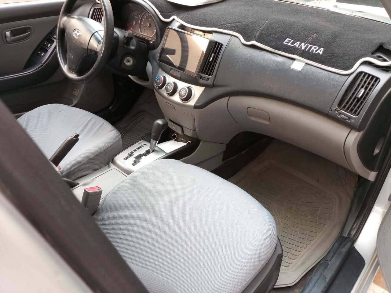 السلام عليكم سيارة النترة افانتي لون فيلي
محرك 1600 دكشن عالي تبريد ثلج تخم تاير سيارة جاهزة كل نقص مابيه السعر 38 وبيه مجال هذا رقمي ***********
