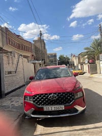 سنتافيه امريكيه موديل ٢٠٢٣ رقم بغداد اب اسمي بيهه قطعه صبغ فقط والباقي...