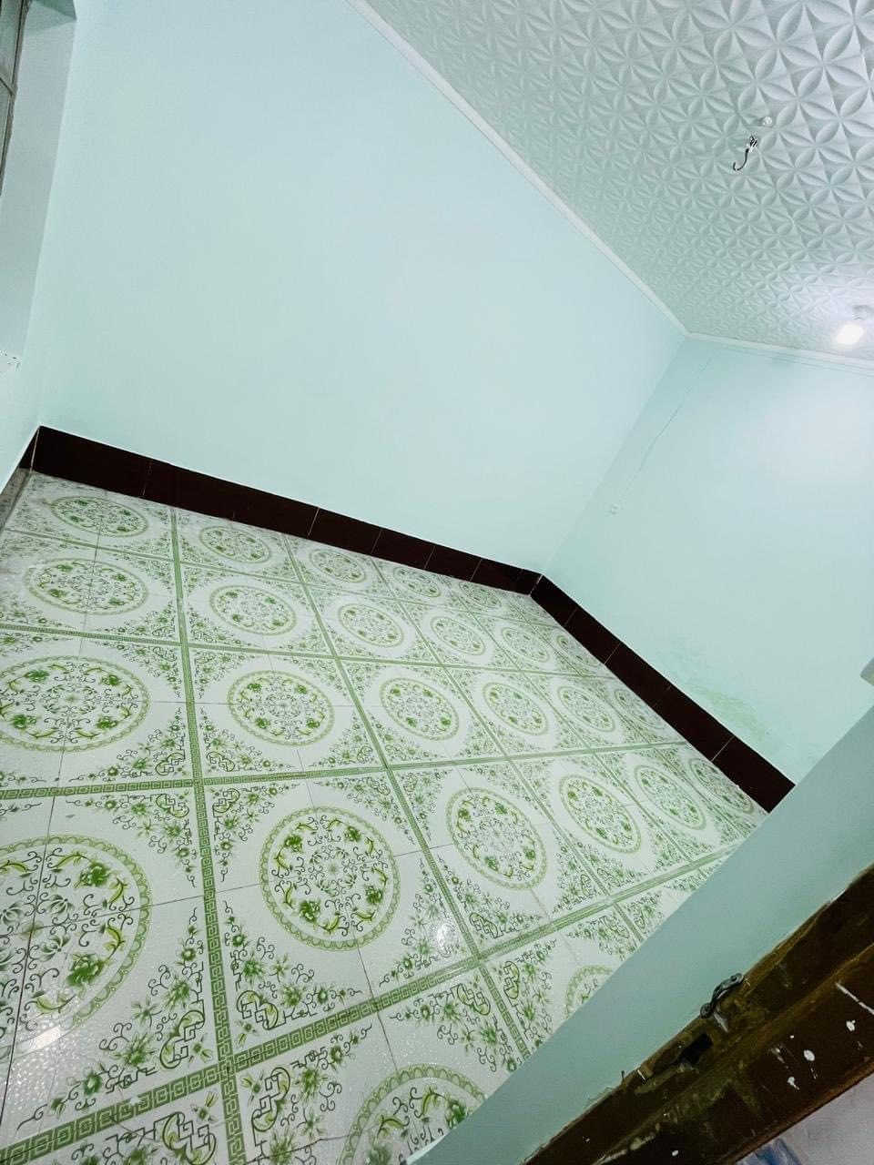 بيت ١٣٠ متر الشرقي لبيع لاستفسار وتساب ***********
