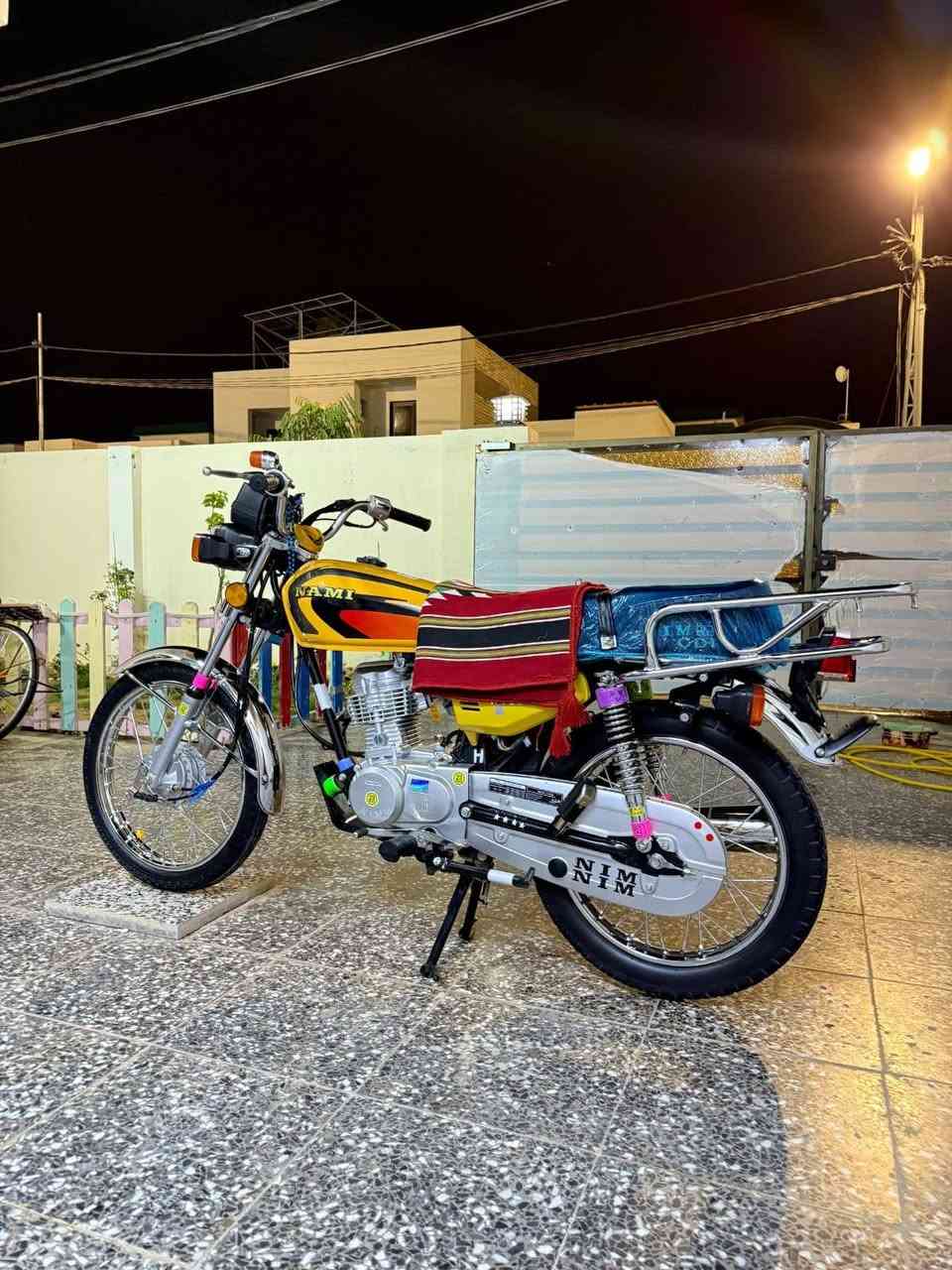السلام عليكم دراجه اربعه كير للبيع موديل 2026 دراجه احله من الصوره تجي شوفت عينك متوازي ع بيعتهه أوراق سكنر
  السعر 700


**إذا كنت صاحب هذا الإعلان وتريد حذفه لأي سبب، رجاءا أرسل رسالة إلى الدعم الفني**