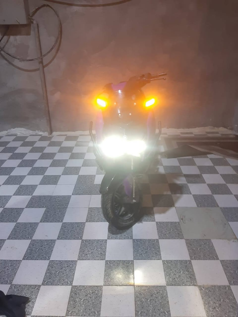 Zkh  للبيع السعر ٦٥٠ قابل للتفاوض داخل مكان تنومه شط العرب غير متواجد عل الفيس ***********
