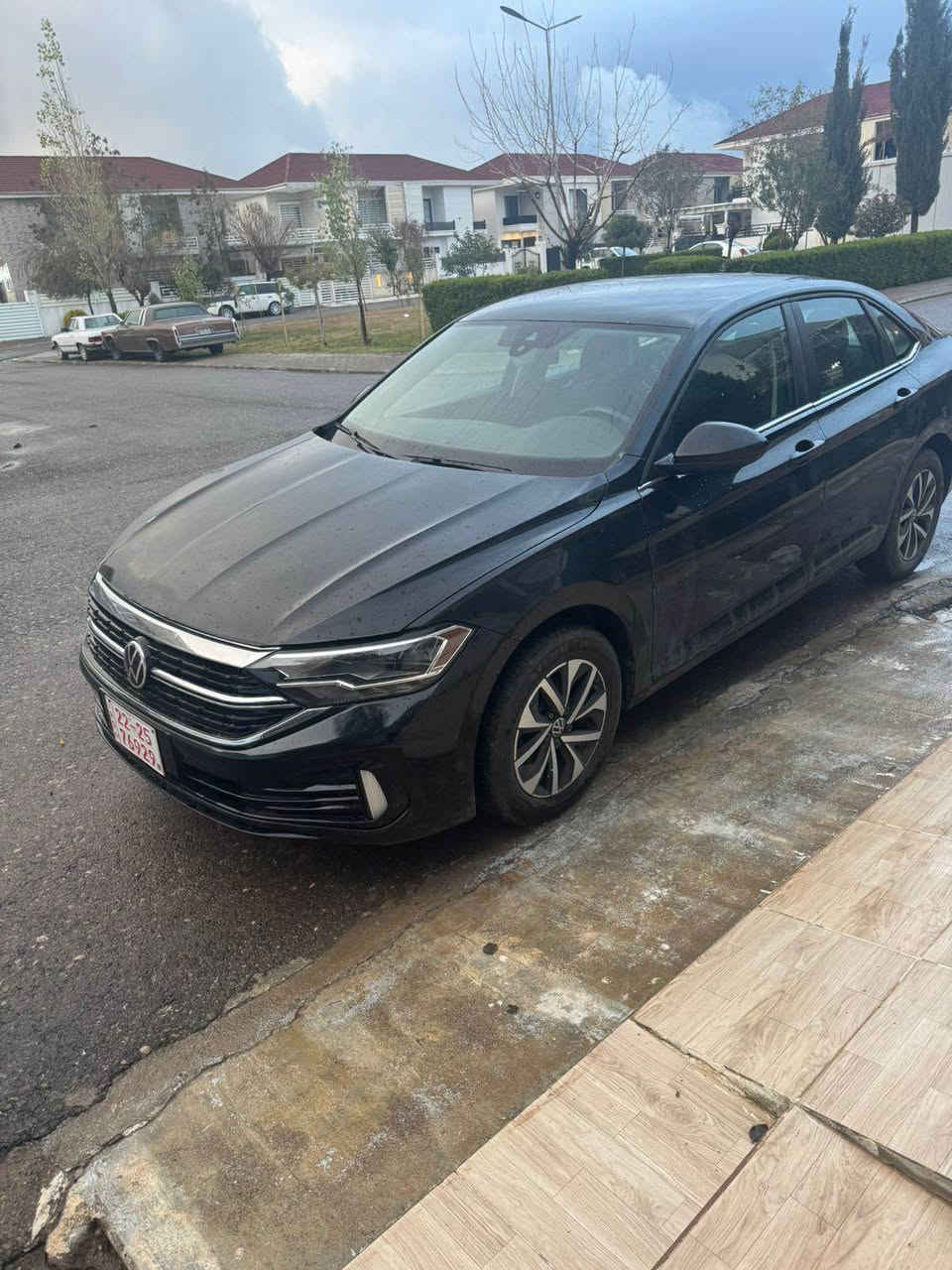 سلاو جیتا ٢٠٢٤ مواسەفات S سیارەکە جاملغ وبۆنیت سبوخە شانسی بە شەرت و بە شەرتی رەقەمیش دەفرۆشم ئیرباگ بەس سوکان ٣٥ هەزار میل رۆشتوە 
نرخی ١٢٦ وەرەقە و مەجالیکی کەم
رەقەم شانسی 3VW5M7BU3RM042849 
تب.تەنها جوابی تەلەفۆن دەدەمەوە
0750-049-4993 أربيل, العراق
