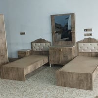 غرفة شبابية 6 قطع  الكنتور 4 ابواب مع سريرين  للاستفسار 07709126537