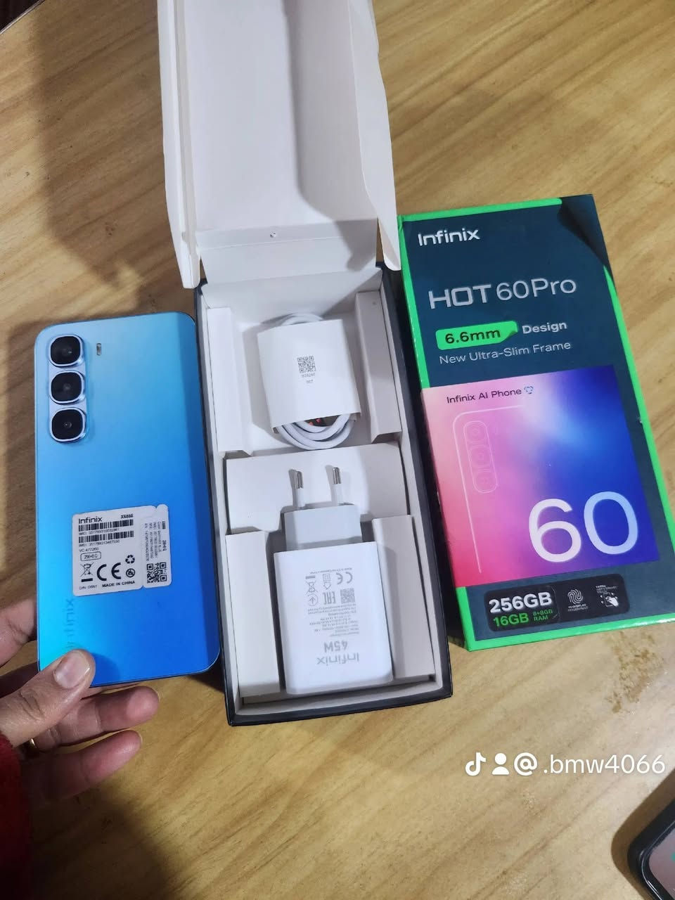 انفنكس هوت ٦٠ برو ذاكره ٢٥٦ سعره  ١٧٥


**إذا كنت صاحب هذا الإعلان وتريد حذفه لأي سبب، رجاءا أرسل رسالة إلى الدعم الفني**