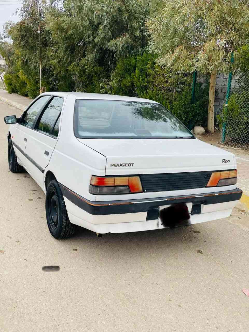 سەرەتا بەناوی خوای گەورە  

بیجو روا 
مودیل ٢٠٠٩ 
گێرو مەکینە بەشەرت 
ئەسکلی تازەی بۆ بەستراوە  
تایەی تازەیە 
پێشو پشتی  بەشەرت هیچی نیە 
تەبریت لەسەر سویچ 
گەرمی مەزبوتە 
کارەبای هەمو گیانی بەشەرەت 
رەقەم هەولێرە 
سەنەوی بەسەر چوە 
سعری ٣٩مەجال 
*********** كركوك, العراق
