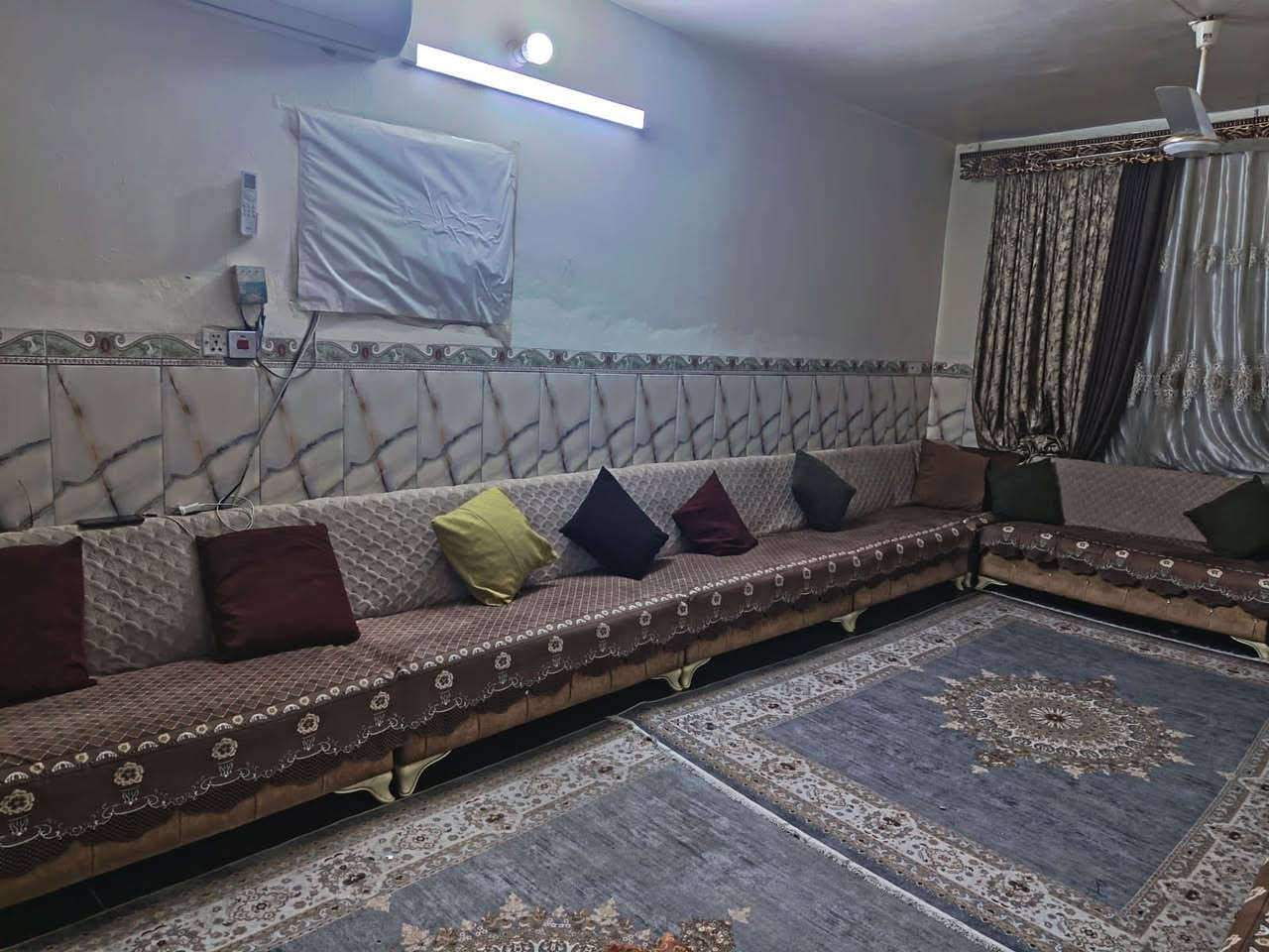 ديوان ٢٢ مقعد مسوي تفصال و قوي لا هابط ولا شي وتجي وياه غطوات او فرشات وكوشات هم وياه و ٣
طبلات هم وياه كلهن  والبردات بيعتهن وحد العنوان اسكندريه حي العسكري


**إذا كنت صاحب هذا الإعلان وتريد حذفه لأي سبب، رجاءا أرسل رسالة إلى الدعم الفني**