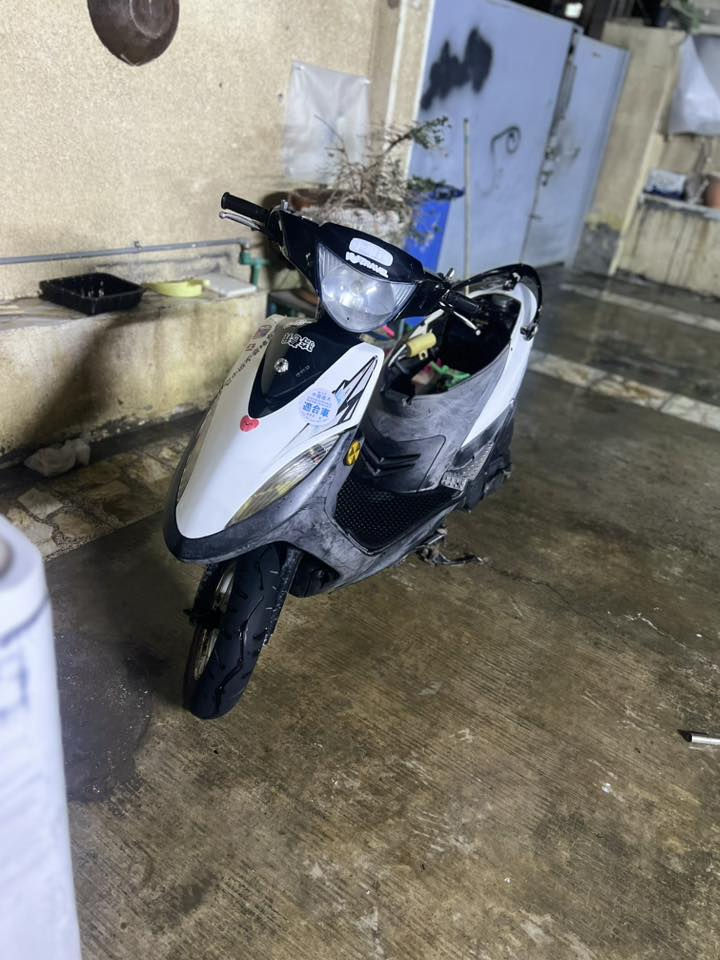 ‏سلام عليكم شباب ماكس عدلة بلادي ‏دراجة نظيفة وخير من الله ما مفتوحة فيها ولا ابلغ ‏ تقاطع درويش رائدة 950 وبيها مجال ￼ ‏وهذا رقم الهاتف  ￼￼￼￼ ***********💁
