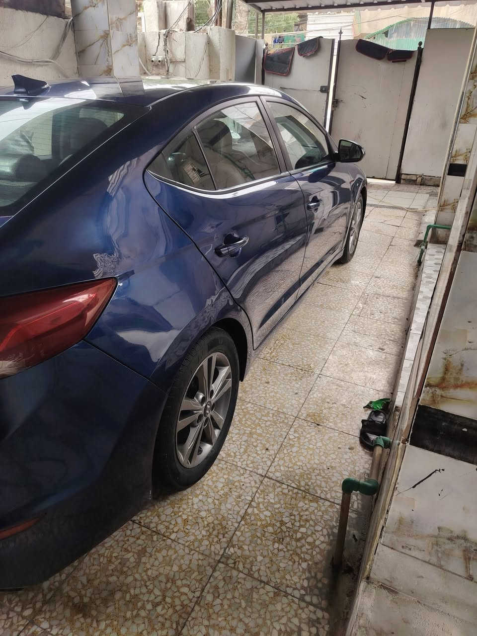 السلام عليكم
النترا ٢٠١٧ رقم بغداد للبيع
وارد أمريكي كلين بدون حادث دعاميه فقط صور الحادث موجوده بلمنشور 
محرك ٢٠٠٠ دوش
بصمه فتحه كشن كهرباء رادار شاشه كاميرا دواره السياره احله من الصور
السعر ١٣٠ وبيهه مجال
للاستفسار ***********
