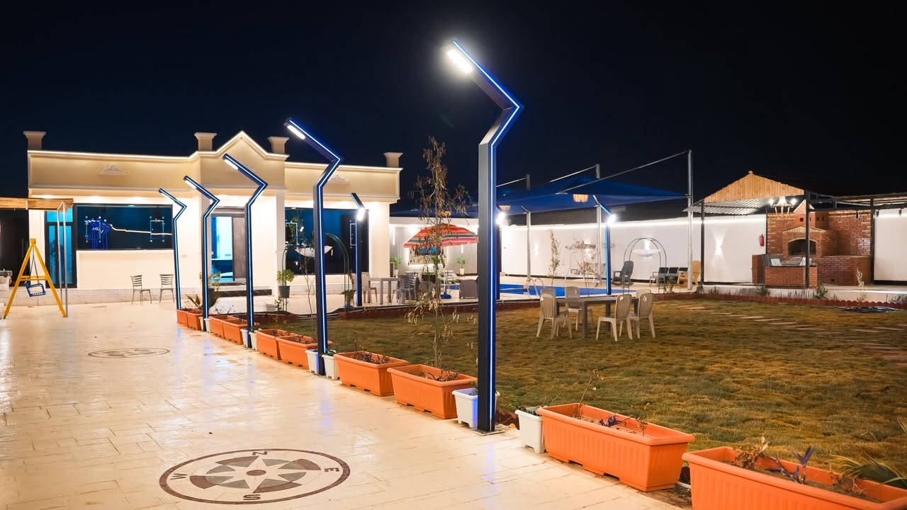 السلام عليكم
ملاحضة الصور عليها لوكو 
اي شخص ينزلها يتحاسب
حجز واتس اب تحويل رصيد 
او حضور مباشر للمزرعه 

مزرعة اهلنا الاجار اليومي 
العنوان بغداد الدوره البعيثة 
للاستفسار اكثر إرسال رساله واتس اب 
***********
