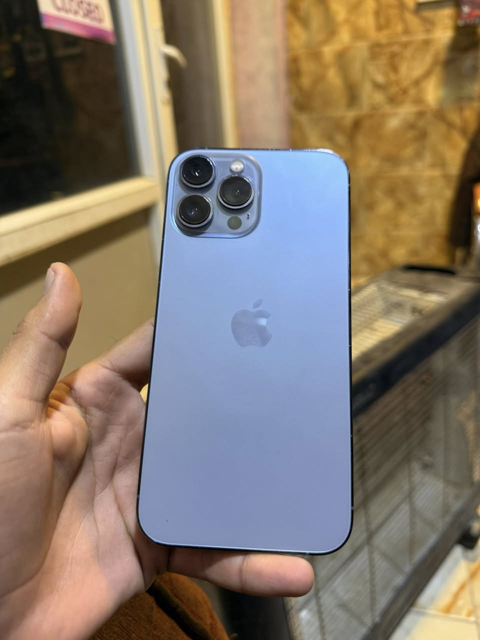 13 برو ماكس
ذاكرة 256 بطارية 92 نظافة ‎%‎100 وتر ممفتوح سعره 640 مكاني بعقوبة شراي اتصل ***********
