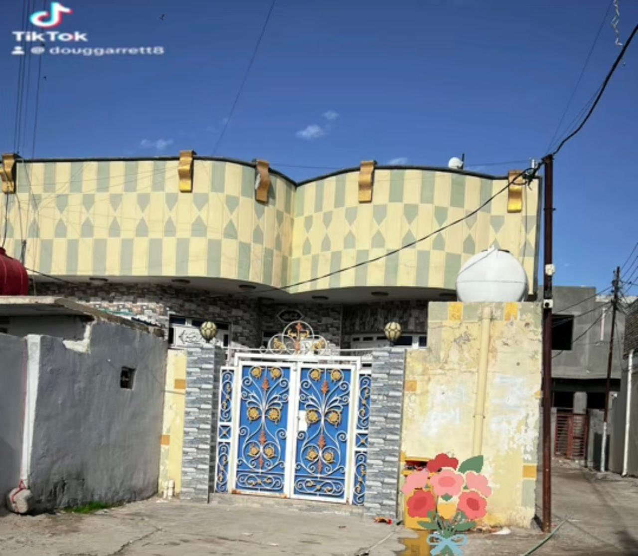 الدار البيع الموقع في البستان مساحته 150 متر بستان سيد حسين شارع ابو الماي اروركن بناء حديث عله شارعين الدار متكون من استقبل وصاله وغرفتين ومطبخ وصحيات التصال ول ستفسار ع رقم***********ول رقم الثاني***********
