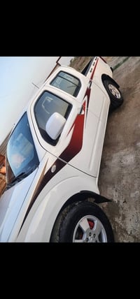 نيسان نيفاره • ٢٠١٤ • رقم بصره