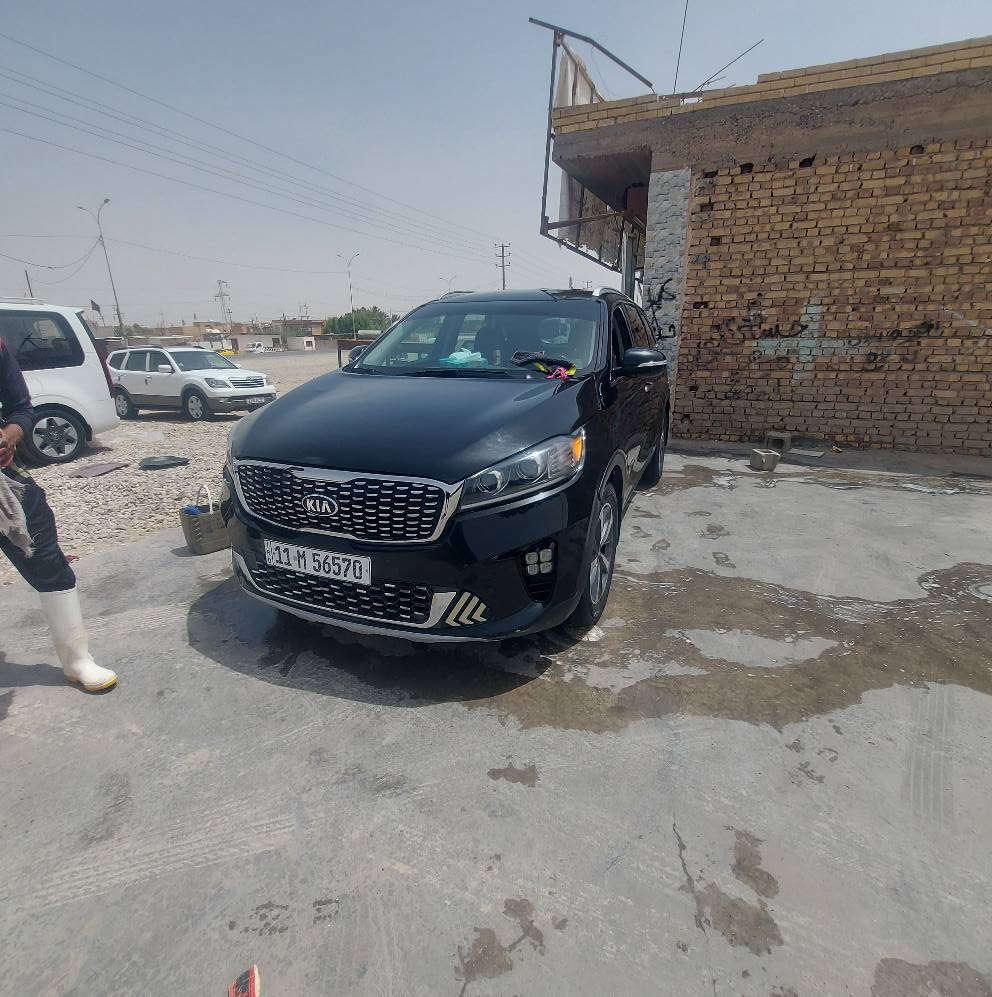 السلام عليكم من رخصة صاحب الكروب .
سورنتوا وغرد امريكي ٢٠١٩ رقم بغداد ٦ سلندر حداديه جديده كير ومحرك جدد السياره وارد حادثها جاملغ ايمن خلفي بدون ايرباكات كشنات جلد كشن كهربائي ٧ راكب ٣ قطع تبريد +ثلاجه تخم تاير كهربائيات تبريد ثلج السياره مانقصها برغي مكانها ديوانيه عفك وين متخب اخذ سونار رقم بغداد بأسمي تحويل ثاني يوم السعر ١٨٥$وبيها مجال للشراي *********** ديوانية, القادسية
