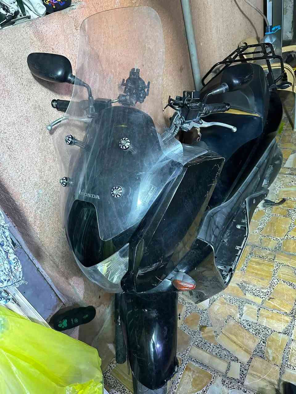 للبيع فاز ستفسار على رقم ***********.   سعر ١٢٠٠الف

