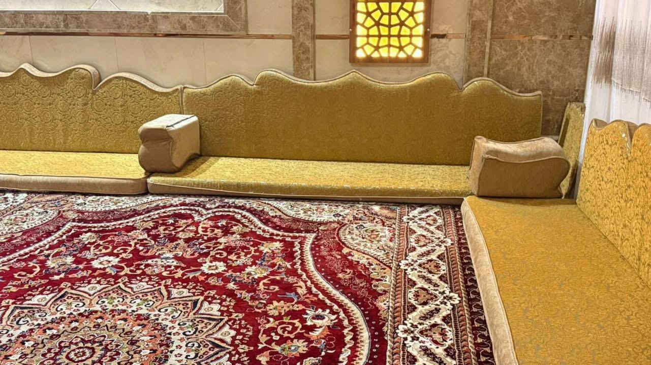 سلام عليكم جلسه عربيه طول 22متر نظيفه جدا تسگام سفنج الثقيل  مسگمينه مليون 750 تنفرش وجهين ضرارها اربع اسابع من الفاره 
يردوهه ب800 كربلاء, العراق


**إذا كنت صاحب هذا الإعلان وتريد حذفه لأي سبب، رجاءا أرسل رسالة إلى الدعم الفني**
