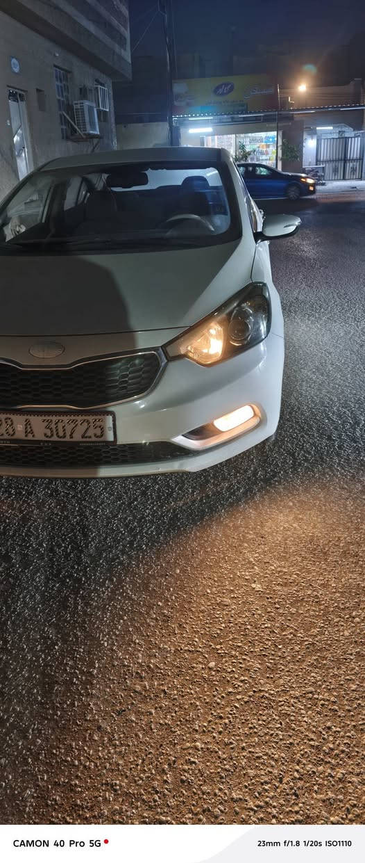 سيراتو 2015 خليجي 
للبيع او مراوس 
السياره نضيفه كلشي ماعيزه  مكفوله من التبديل والصبغ  بيه فقط بارد
محرك  1600 
مري شفط 
تحكمات ستيرن  
مثبت سرعه +سياقه ذاتيه 
شفتات ستيرن 
للاستفسار (***********) 
مكان 📍 نجف الاشرف
