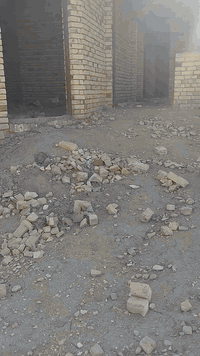 دار للبيع منطقه حي الهادي ***********
