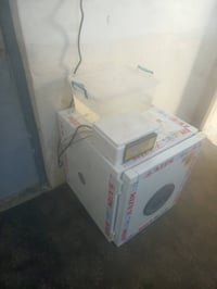 فقاسة ١١٠ بيض • فول أوتوماتيك • سكن رمادي شارع 60