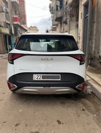 عنوان السيارة بغداد الشعب السياره ماشيه 96الف اقره الوصف لي وياه الصور...