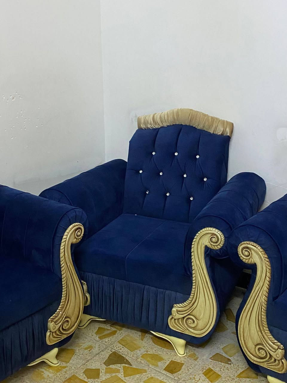 تخم قنفات مقاعد 10  وكوشات 500


**إذا كنت صاحب هذا الإعلان وتريد حذفه لأي سبب، رجاءا أرسل رسالة إلى الدعم الفني**