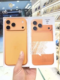 آيفون ١٧ برو ماكس • ٢٥٦ • بطارية ١٠٠٪