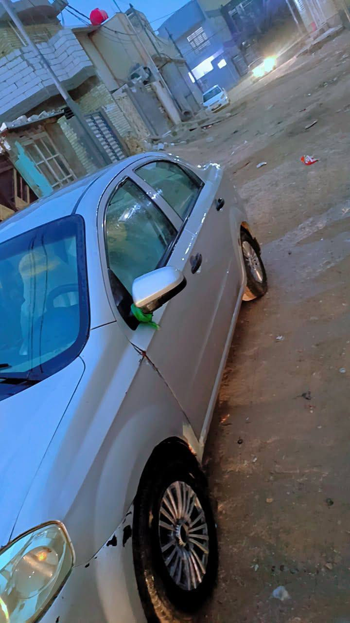 السلام عليكم سياره افيو للبيع موديل 2008 محرك 1600وارد خليجي بيها  صبغ حزام رقم بغداد سعر 58بيها مجال بسيط مكاني نجف إذ اكو مراوس اكسنت ريو
رقم ***********
