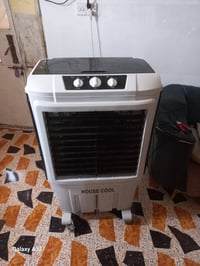 للبيع استعمال موسم واحد التواصل على الرقم وات ساب 07733510225
