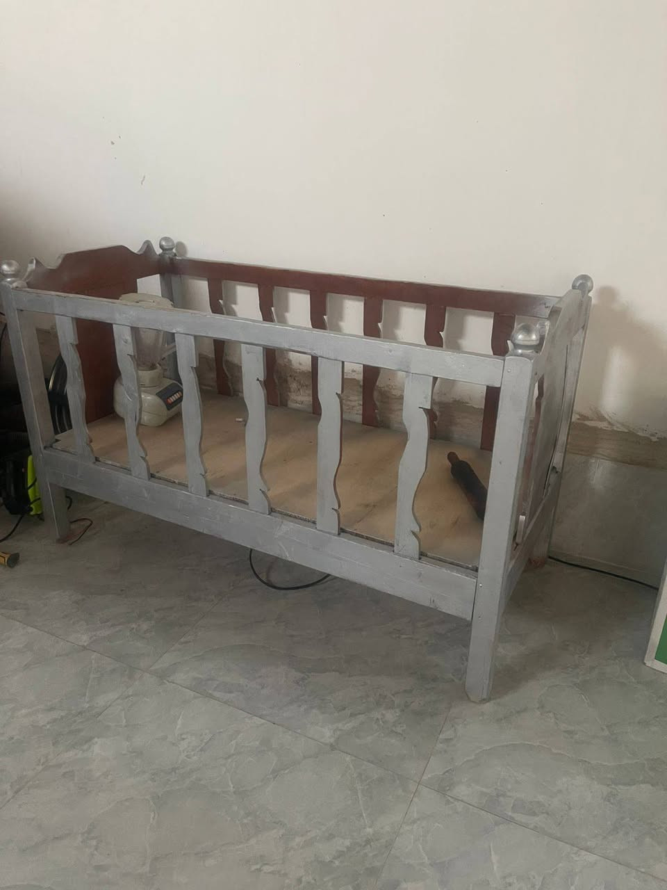 بسم الله للبيع المكان بروانه حي الشرطه قبل مول فراس على اليسار التواصل واتساب ***********
