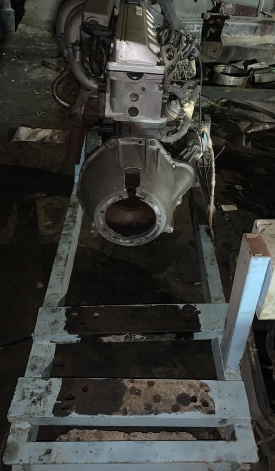 محرك وشاصي نيسان ٦ سلندر    نقص بس توليد جاهز لا صرف ولا بخار مكان محموديه سعر ٧ ورقات وبي مجال الهاتف ***********----***********
