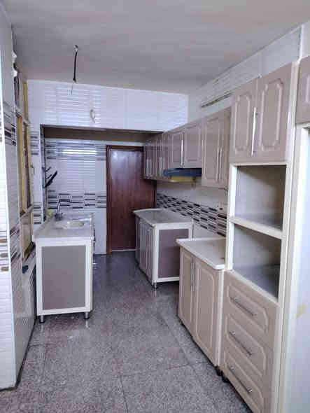 كاونتر مع سنك 4 أمتار و60
خشب Hdf 
والأسطح كرانيت 
بيع جداً مستعجل 
مكاني بغداد نفق الشرطة 
السعر ع خاص 
للاستفسار ع هذا الرقم 
***********
