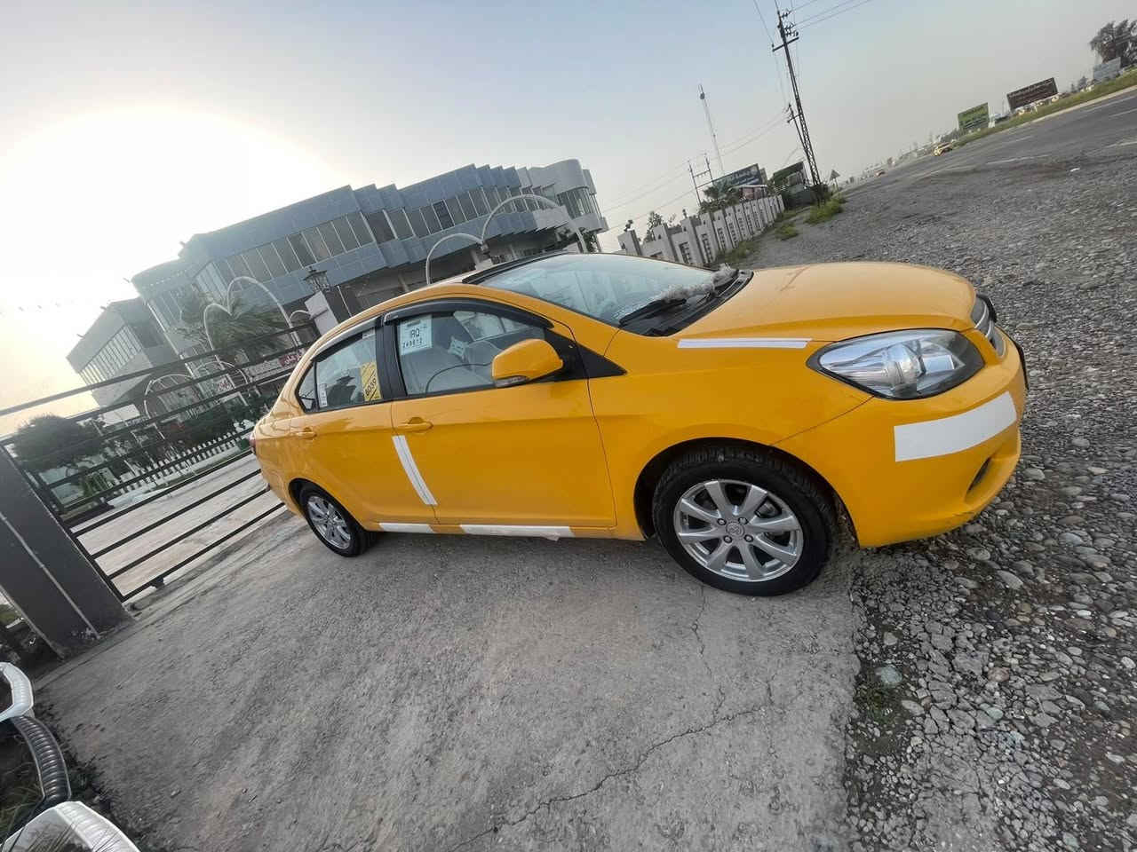 سلام عليكم 
كريدويل
سيارة موديل 2011
دفتربنزين بي سنوي جديد تبريت بي بس غاز نقص
تفاصيل رقم ***********واتسئاب كركوك, العراق
