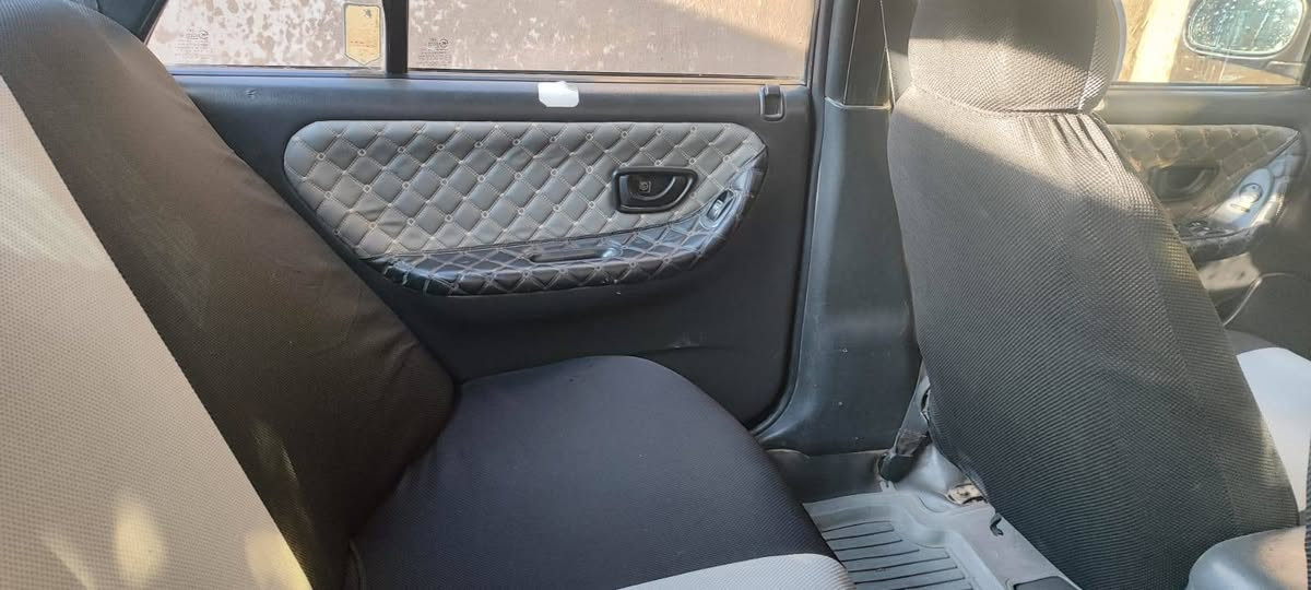 السلام عليكم سوناته تو موديل 1994 رقم بغداد محرك كير خير من الله  سياره مصبوغه عام بدون ضربه ولا كص تخم تاير جدد السيارة كهربائيات كلها شغاله كامله
السعر 44 وبي مجال بسيط
الاتصال *********** ديالى المقدادية
