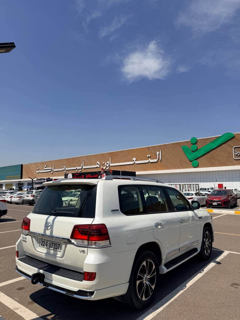 GX.R 2021 V6
فول مواصفات للأخير 
كراند تورنك باب اول 
حجم المحرك 4000 المرغوب 
كفاله بدون صبغ بدون حادث 
ماشية 66 الف كيلو فقط 
حتى الدعاميات بدون صبغ 
رقم اربيل الجديد باسمي 
السبير منازل 
السعر 540 
مكان السيارة بغداد منصور 
المواصفات : -

صاج خشب حقيقي  
عداد السرعة ( دجتل ) ليزري 3 أنماط قيادة مختلفة 
اشاير لكزز بلاد ومري اسود اشاير LED 
5 كامرات 360 درجة 
8 ايرباك 
داخل جلد قرميدي اصلي وخشب 
دبل كشن كهرباء 
كشن السائق 3 حركات
دبل ماوس  وماوس 3 مال كاميرات 
تشغيل عن بعد 
ثلاجة 
فول تحكم استيرن 
3 شاشات 
شاشه اصليه 
الباب الخلفي كهرباء دبل جكگ 
بصمه تشغيل دبل بصمة
مري شفط اوتو وترحيب واشاير لكزز بلاد 
هوك خلفي 
حساس امامي خلفي 
زراك لايت ولايت زنون 
مراية كهرباء وبوصلة وتعزل الضوء 
تخم تايرات جديد  
رقمي للاستفسار:***********
 * (بيها مكان صغير بارد ورصعات ثنين صغار كلش  مسحوبات) بغداد, العراق
