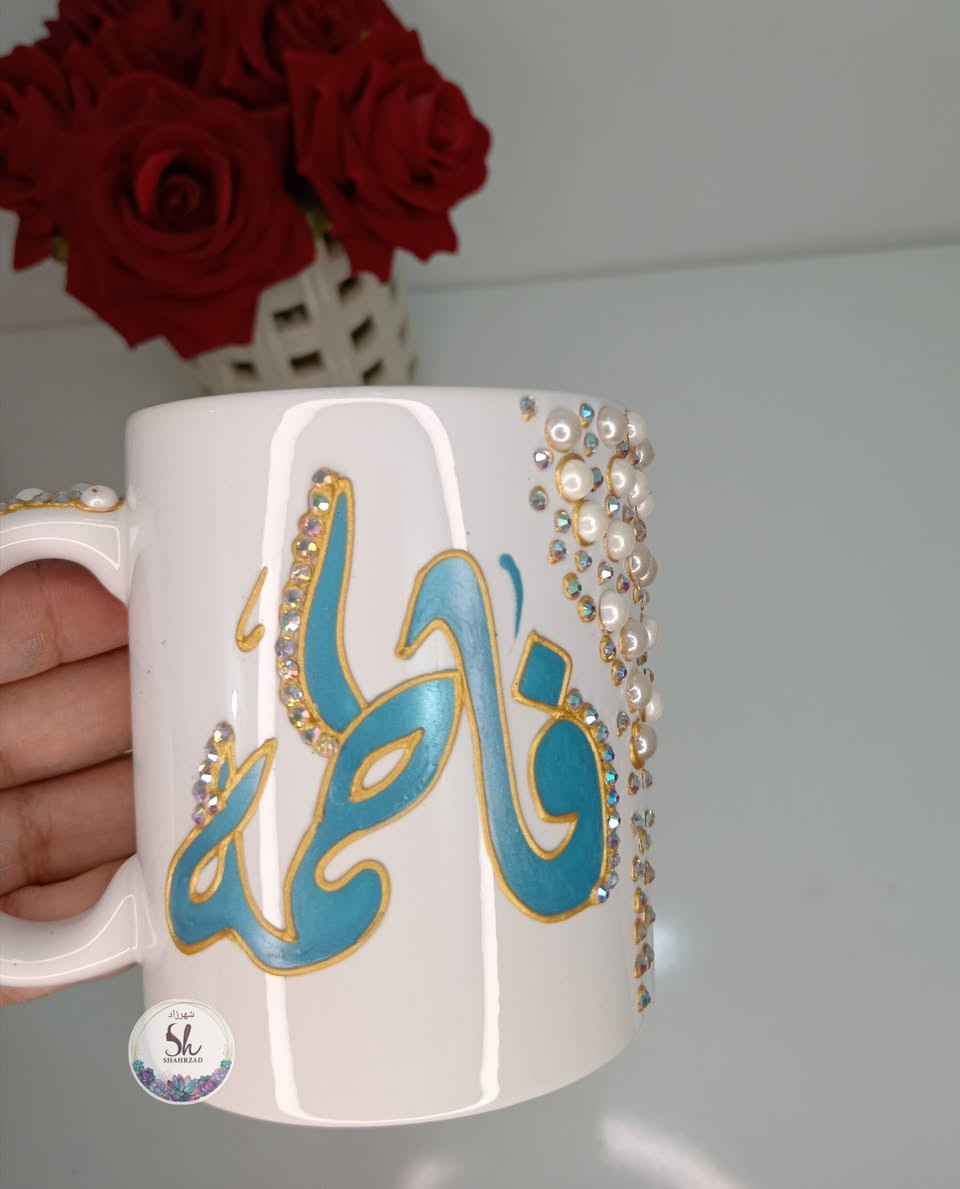 السعر ٥ الف  تفيدكم ك هديه بسيطه لعيد المعلم والككتابه حسب طلبكم ممكن نضيف كلمه ست او استاذ او عباره للمعلم واذا عدد لاسعار تختلف (عروض)😉


**إذا كنت صاحب هذا الإعلان وتريد حذفه لأي سبب، رجاءا أرسل رسالة إلى الدعم الفني**