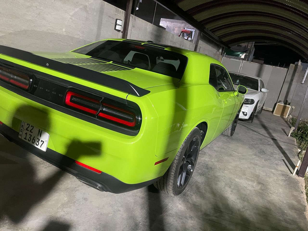 سلام عليكم جالنجر للبيع رقم إربيل سياره موديل 23 مواصفات sxt ممشأة سياره عند دخول 14 ماشيه حالياً 30 سياره حادثها جداً جداً بسيط ماكو هيج حادث بهذا اللون تفاصيل كامله *********** واتساب متوفر بكل وقت ♥️
