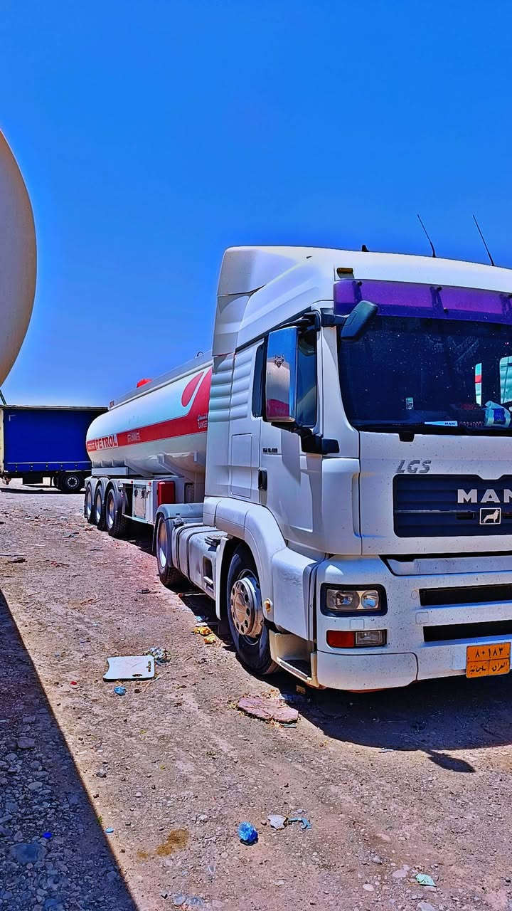 ەمان ۲۰۰۳ اوتۆماتیک ڕیتایدەر مکینە ٤٨۰ انجکتر سەنەوی بە ناو خۆمانویە بە سەر چوە تەنکر دبڵ تایر لە سەری ڕبتە سیارەیە زۆر پاکە لە ناو ئیشایە شاسی اوتوبانە سعری ۱۱٥ گەڵا
***********
ەمان ۲۰۰۳ اوتۆماتیک ڕیتایدەر مکینە ٤٨۰ انجکتر سەنەوی بە ناو خۆمانویە بە سەر چوە تەنکر دبڵ تایر لە سەری ڕبتە سیارەیە زۆر پاکە لە ناو ئیشایە شاسی اوتوبانە سعری ۱۱٥ گەڵا

