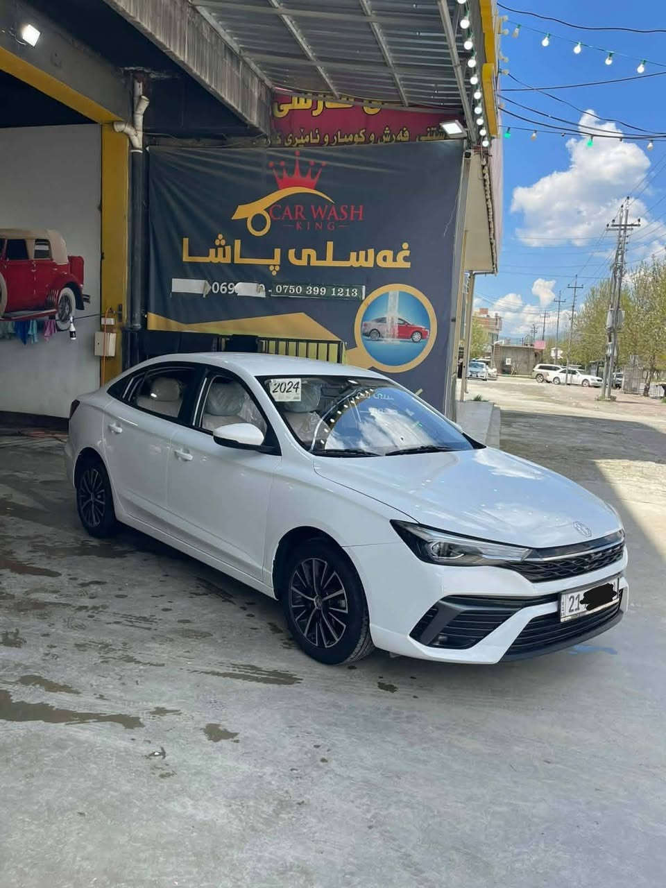 ئێم جی 5  - 2024 comfort کۆمفۆرت شکل تازە
مەکینە سەرقەباخی کراوەتەوە 
2 بە سمە  ، شاشە ئایپاد ، بلوتوث ، سوکان فۆلیۆسفر سفرە تەنها 27000 هەزارڕۆیشتوە 
 تحدید سرعە ، ویل کرۆم  بلاجیکتۆر 
 
   قفڵ مەرکەزی ،  کامێرە
 بۆیاخی نیە درگایه کی ساردی هیە رەسمی سۆنەرم داناوە 
سعر108$ مه جال 
ژمارەی خاوەنەکەی 
***********
*********** بنجوين, السليمانية
