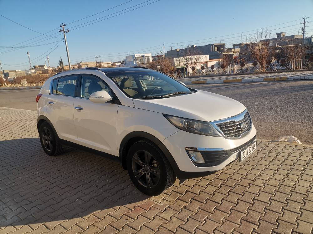 کیا سپۆرتاج مۆدێل 2011 کلین تایلتڵ بێ بۆیاخ بێ تەقەو ڕەقە ماڵی دۆستە سنەوی و ژینگەی تا  2030نوێیە. 
مواسەفات فولە پانۆراما و abs ئاوێنە شفت زۆری تر 
تێبینی : سەودا دەکەم بەو سەیارەیەی بە دڵم بێ
*********** كويسينجاك, أربيل
