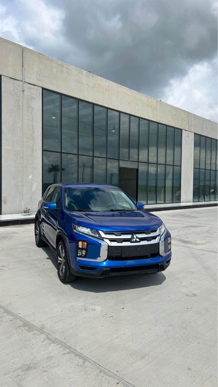 اوتلندر 2024
سعر 108مجال
سبوخ 4بارجه ربع سقف بي داخلي
ايرباك سوكان سيستم
بيش بشت كه بس 
موسفات SE. AWDفول فول 
به رد رادار شريكه 
شوين ئاكري 
***********
