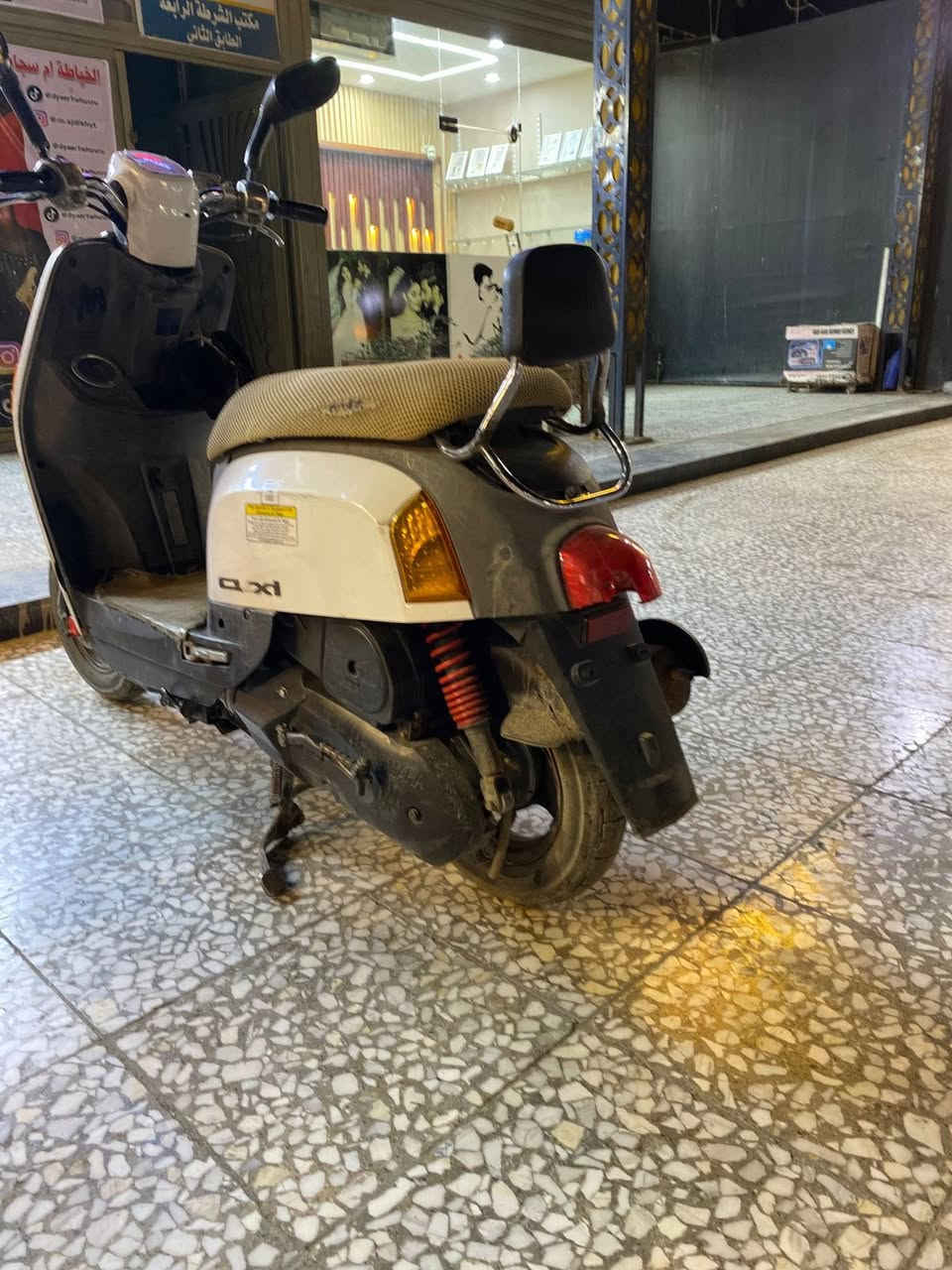 السلام عليكم بوليس جديده مراوس بريز جديده وتفاق حسب القناعه***********
