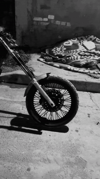 سلام عليكم مرخصت ادمن شباب هارلي هونده ستد عليه ادمه من بلكات ودهن وكبريتر دراجه عقله رياضي ابو فصله وزائد برمجه طلقات صوته رعب بس بيه ملاحضات بصيطه دراجه بيه نضوج من راسل مكينه ما بيه واشر مال راس مكينه دراجه تنطيك رياضي وكلاسك وسعره مناسب بدون اوراق فقد مكتبه لستفسار رقمي وتساب وخط موجود ***********
