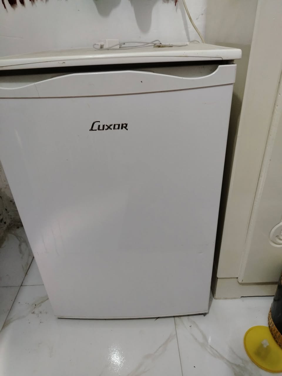 ثلاجات للبيع شغالات/***********
