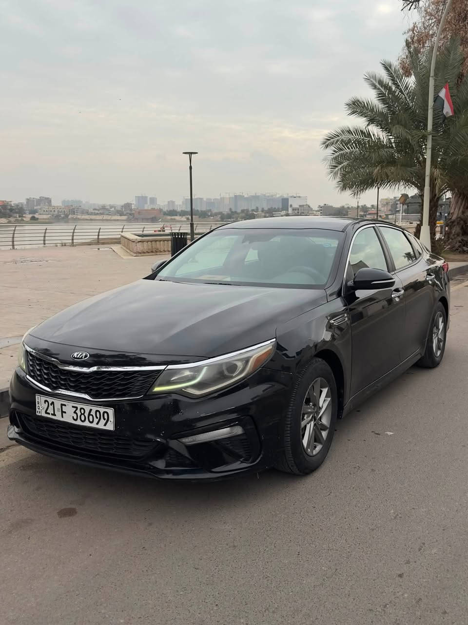 (( بيع مستعجل ‼️ ))
⚠️ بدون حادث
محرك 2400 GDI خير من الله 
كير اوتو 6 سرعات 
تبريد ثلج
صرفيتها ممتازه جداً للوقود

مواصفاتها : 
- شاشة كبيرة مدعومة بـ  Car Play - Android Auto 
- نظام انارة زنون ( مكلفني 150 دولار وضمانه سنه ) 
- كامرة خلفية دوارة
- حساسات امامي خلفي 
- مانع تزحلق
- نظام قيادة ذاتية 
- مانع اصطدام 
- تحكم ستيرن جهتين 
وبعد بيها مواصفات خير من الله 

بيها شخوط بسيطة بالدعامية الامامية وفايبر ، واثر طخه بسيط جداً بالجاملغ

رقم سليمانية ، تريد تحويل او كالة شنو الي يعجبك اني جاهز
سعرها 128 وبيها مجال حگ الجية

متواجد كاظمية - حرية - منصور
رقم تلفون ***********
