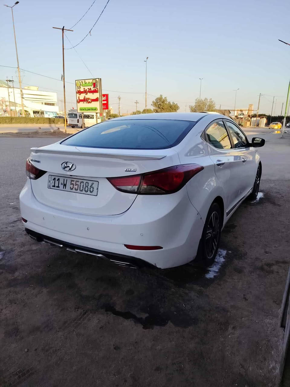 السلام عليكم
 النتره موديل 2015 للبيع 
مكفوله كفاله ما عده الدور الوره بيه صبغ
تخم تاير جديد كير حداديه مكينه كله مكفول
تبريد ثلج تدفاء فتحه بل تنته اشاير بل مري
السياره بصمه داخل كله جديد السياره مفوله وما ابيه اي نقص
تحويل ثاني يوم
السعر 120 وبيه مجال 
مكاني بابل الهاشميه للستفسار
رقم الهاتف //‏‪***********‬‏
