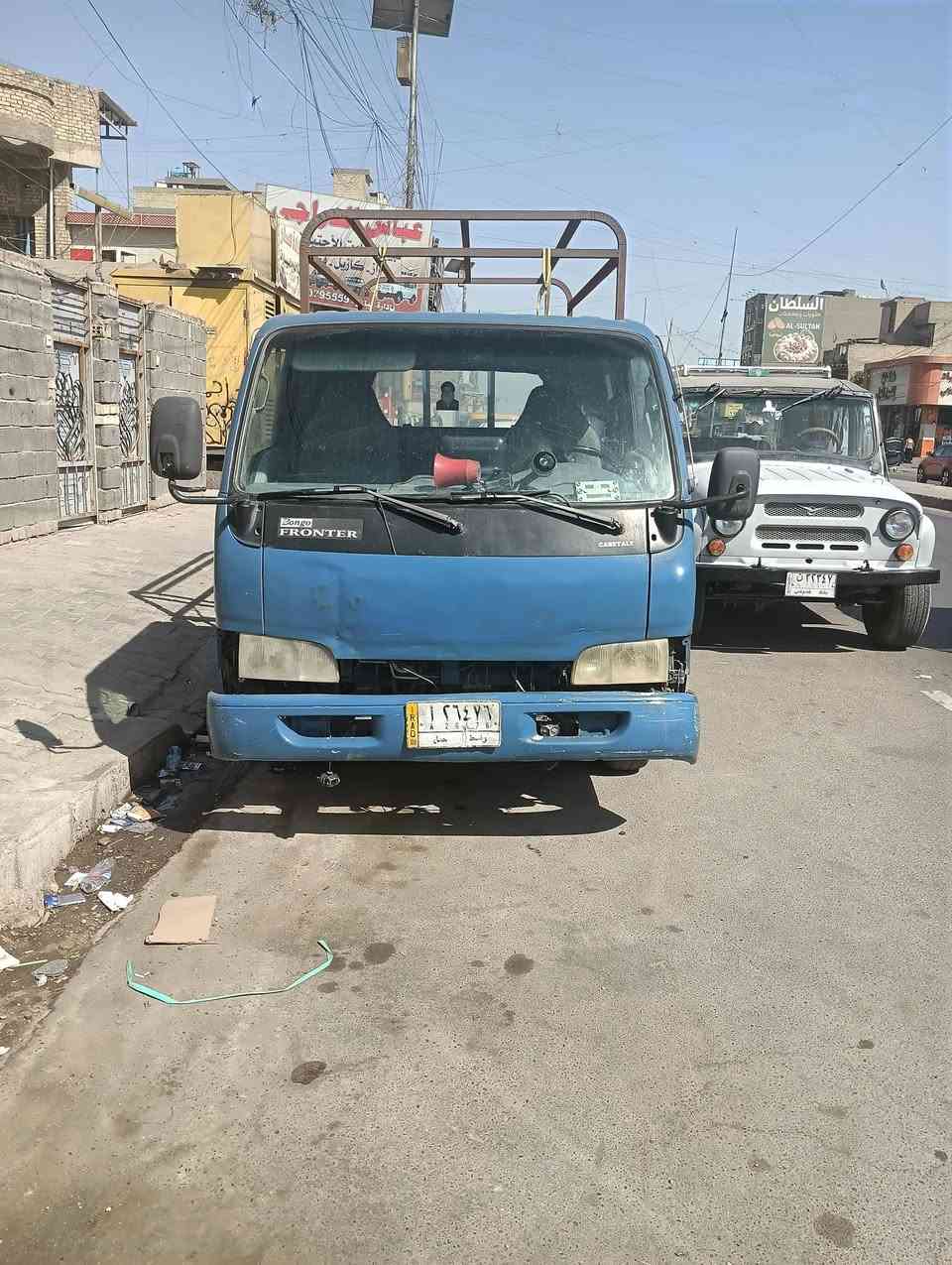 فونتيرا قلاب موديل 98 شرط التحويل 

رقمها واسط راعيها موجود سيارة كاملة مكملة 
محرك ستوني مجفتة درجة اولى راديتر جديد 
الدواخل نضيفة شاشة بالدشبول 
لايتات زنون عوزها بس ترتيب بالدعامية الامامية والاشاير 

مكانها بغداد مدينة الصدر السعر 50 

*********** ما عندي واتساب بس اتصال
