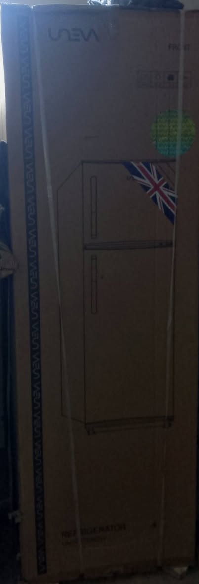 طباخ جديد بالغلاف خمس عيون لون ابيض السعر 225
ثلاجه بيضه حجم متوسط بالغلاف السعر 250
الرقم ***********
