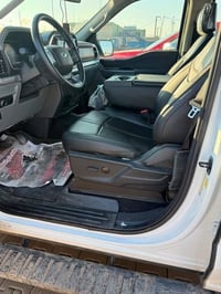 السعر 260وبيها مجال للشراي  من رخصة الادمن الطيب  فورد F150  موديل 23 ...