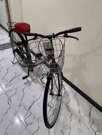 بايسكل لبيع السعر 80الف عنواني البصره القبلة رقمي 07766581738