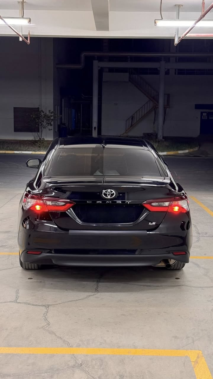 Toyota Camry 2023
Le   17000$
بدون تبديل بدونقطرة  صيغ 
بدون ايرباك بدون دواخل 
فقط تعديل بارد بالبونيد   BDR
ما ناقصها  اي شي على وضع الشركه 
صورة الحادث مُرفقه بالمنشور 
للتواصل : ***********
